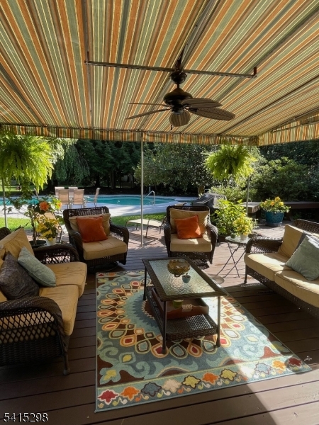 447 Rockaway Valley Rd