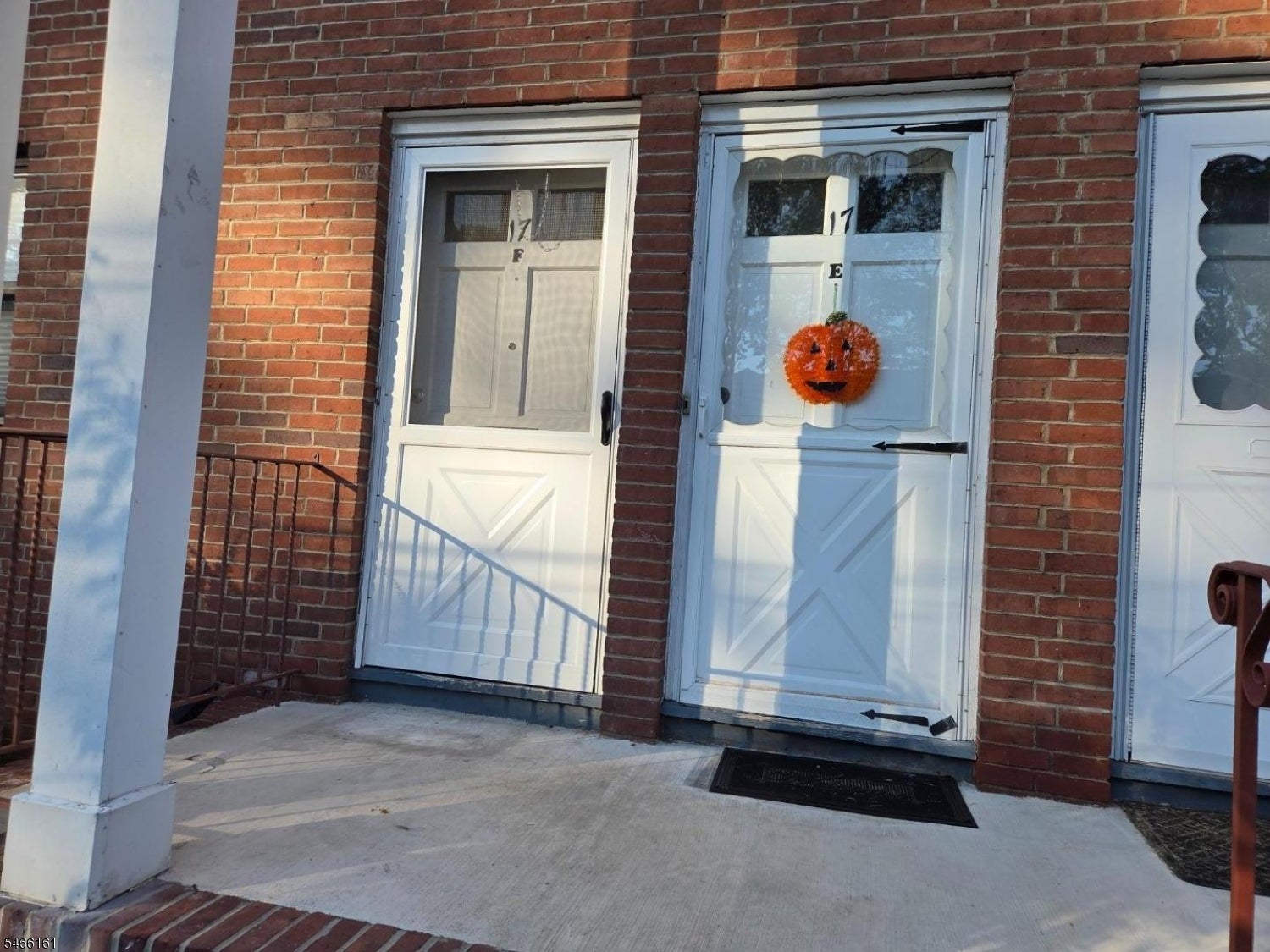 17F Colonial Dr 17F