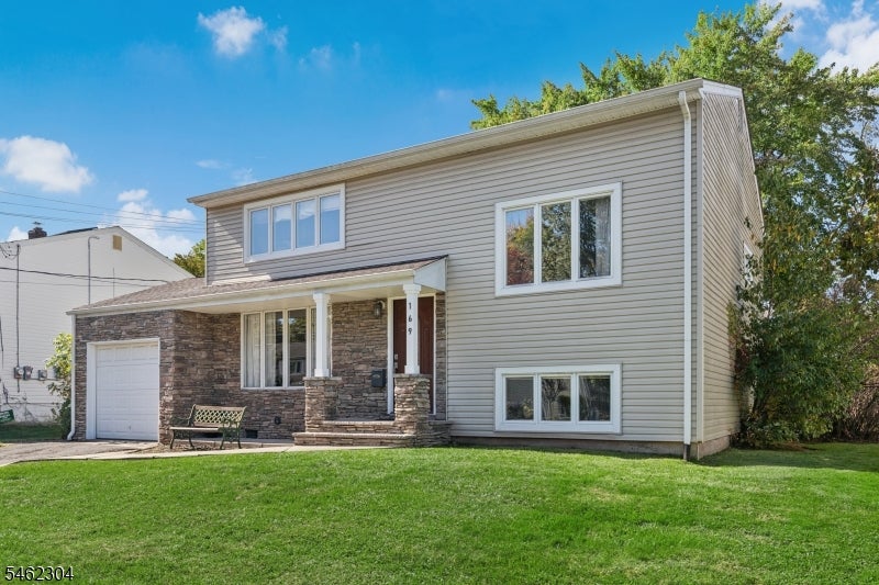169 Harrison Ave