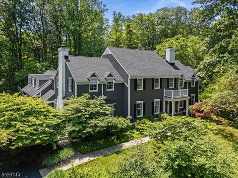 22 Water St Tewksbury Twp. NJ 08833