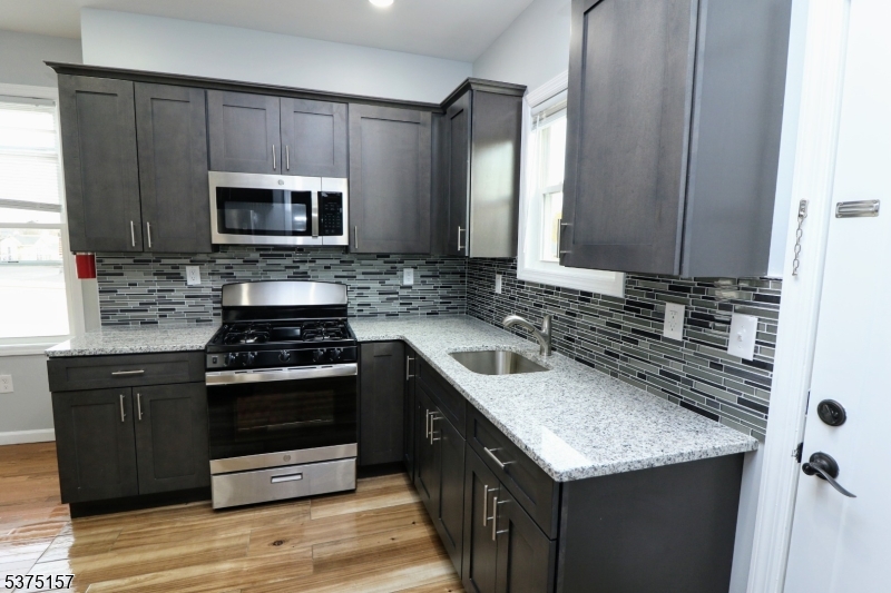 550-552 South 18th Street