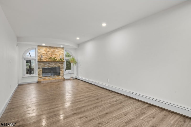 6 Tyler Ct