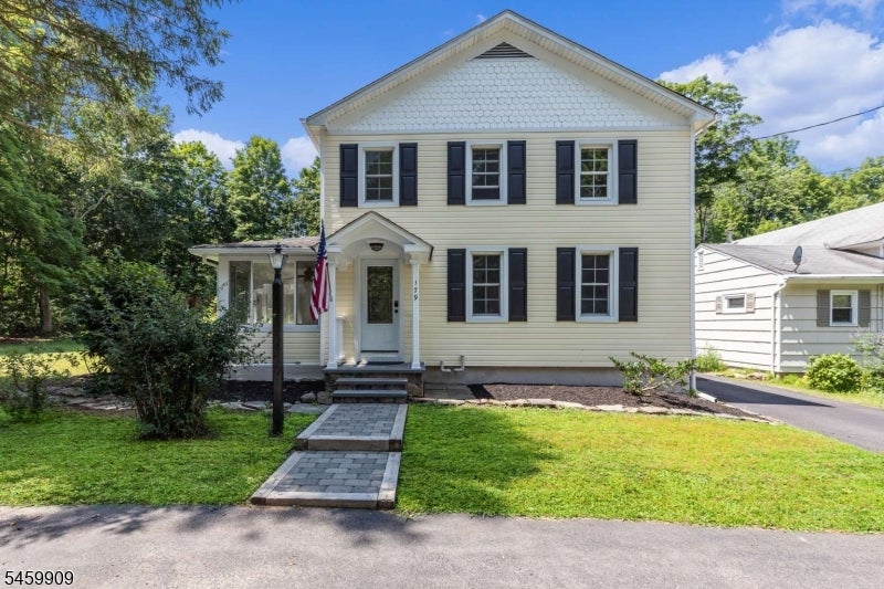 179 Stephensburg Rd