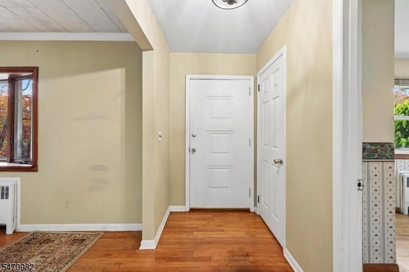 42 Monhegan Ave