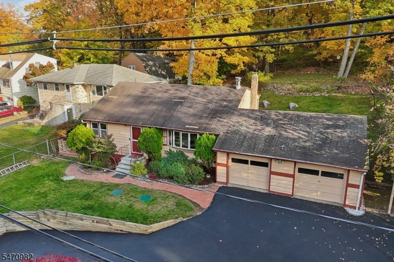 42 Monhegan Ave