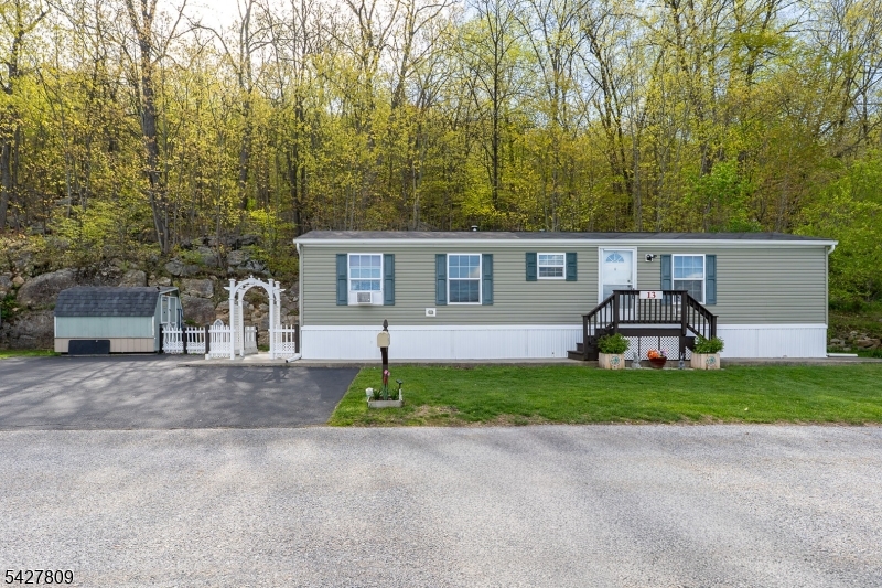 13 Alpine Circle