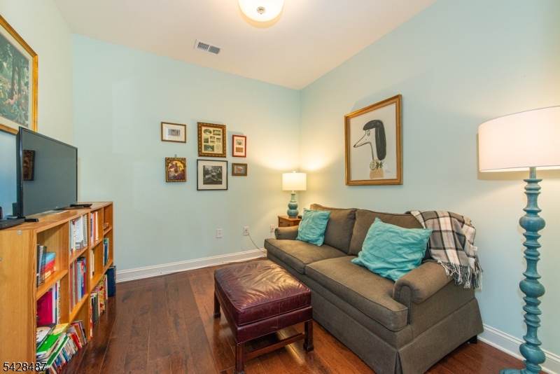 3 Pebble Rd D1