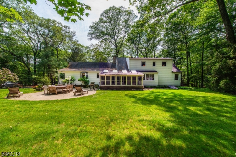 504 Pepperidge Tree Ln