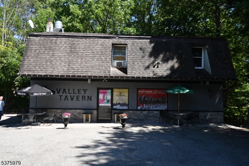 5604 Berkshire Valley Rd