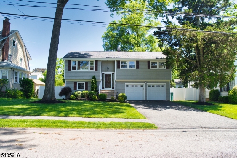 16 Portland Ave