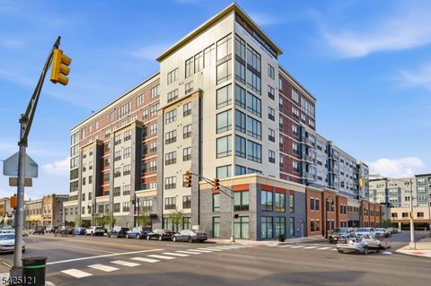 14 Ward St Bloomfield Twp. NJ 07003