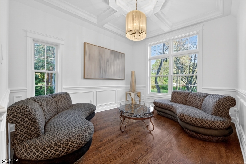 56 Beechwood Place