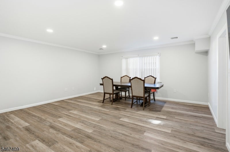 183 Greenwood Dr