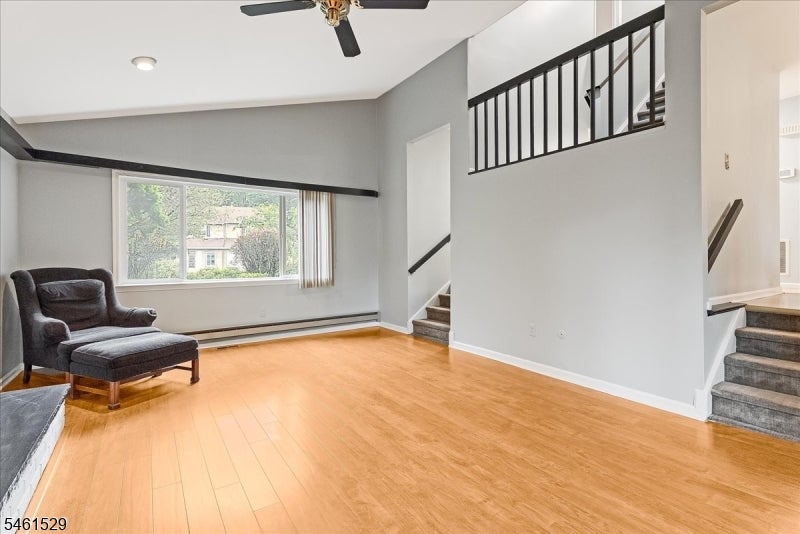 108 Saratoga Sq