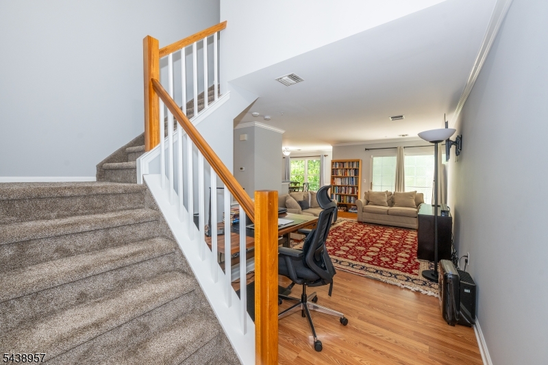 1006 Worthington Ct 1006