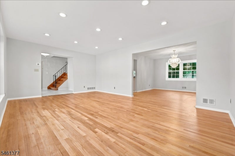 350 Parsippany Blvd