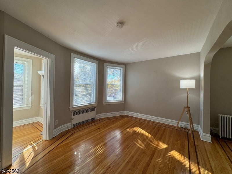 271 Davis Ave 2