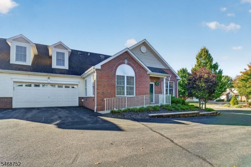 69 Samson Dr