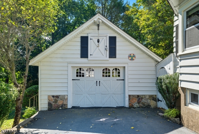21 Grove St