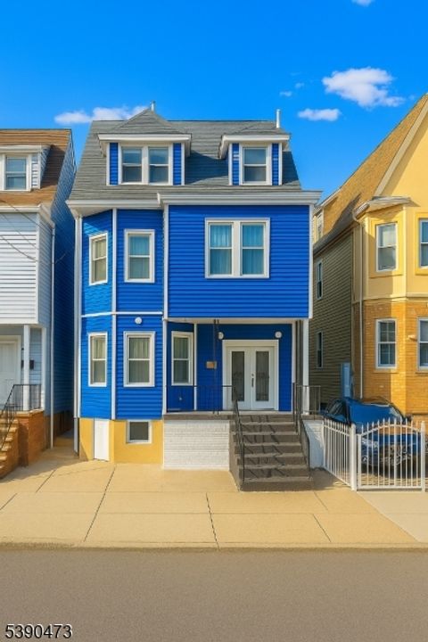 308 Clifton Ave Newark City NJ 07104