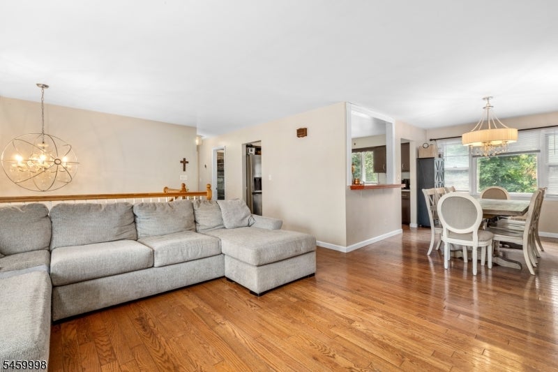260 Pearl Pl