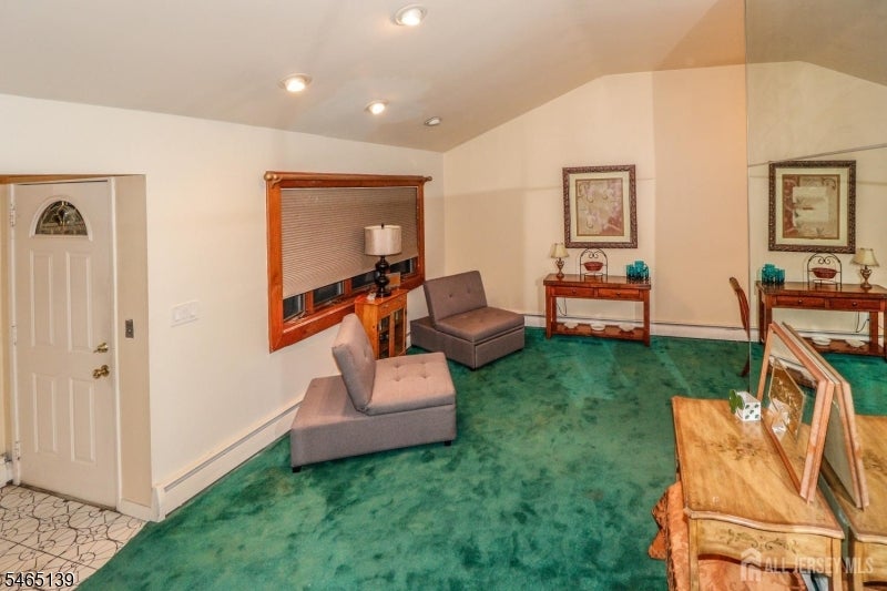 97 Sterling Dr