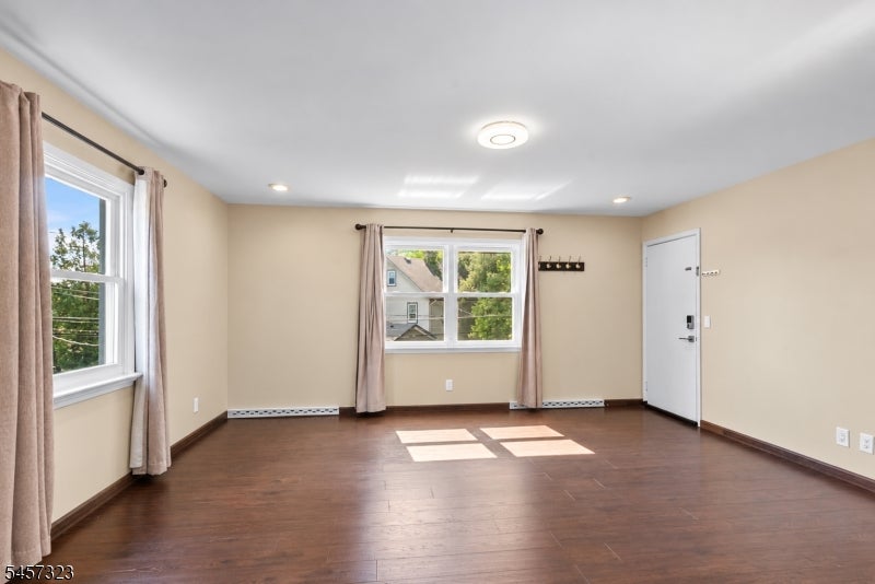 58 Jardine Rd 2