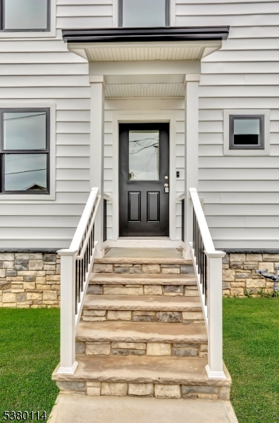 188 George St
