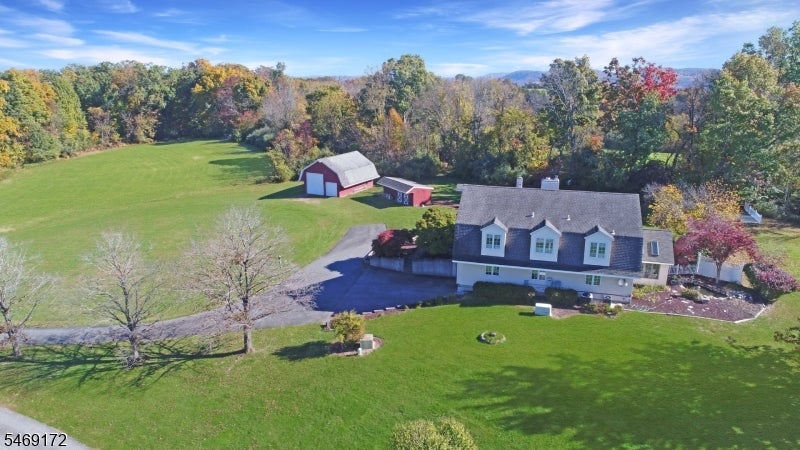 5 Collinswood Ln