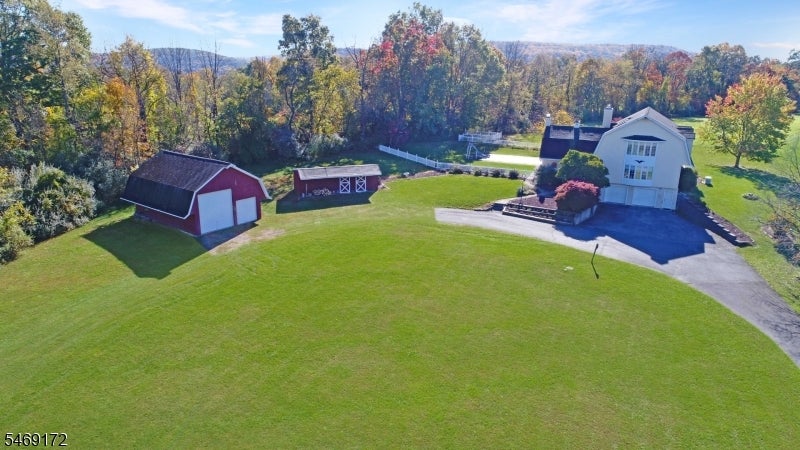 5 Collinswood Ln