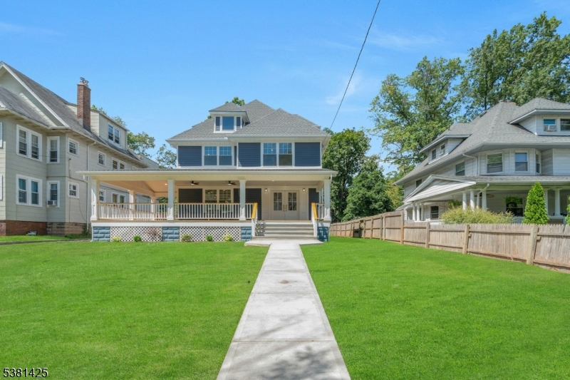 34 Irving St