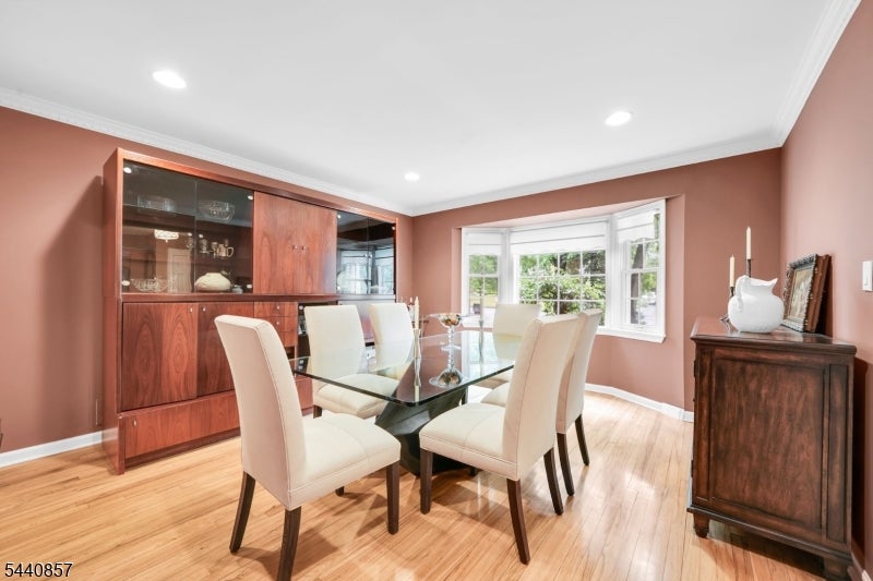 23 Brittany Rd