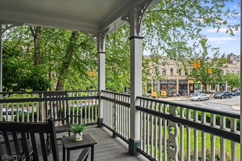 201 Claremont Ave