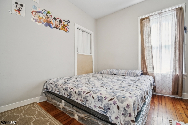 17 Lincoln Pl