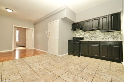 544 Springfield Ave Newark City NJ 07103