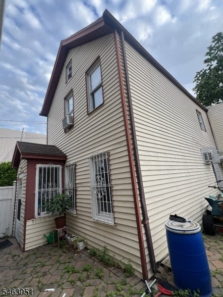 Photo for 446 Rear 446 Elizabeth Ave