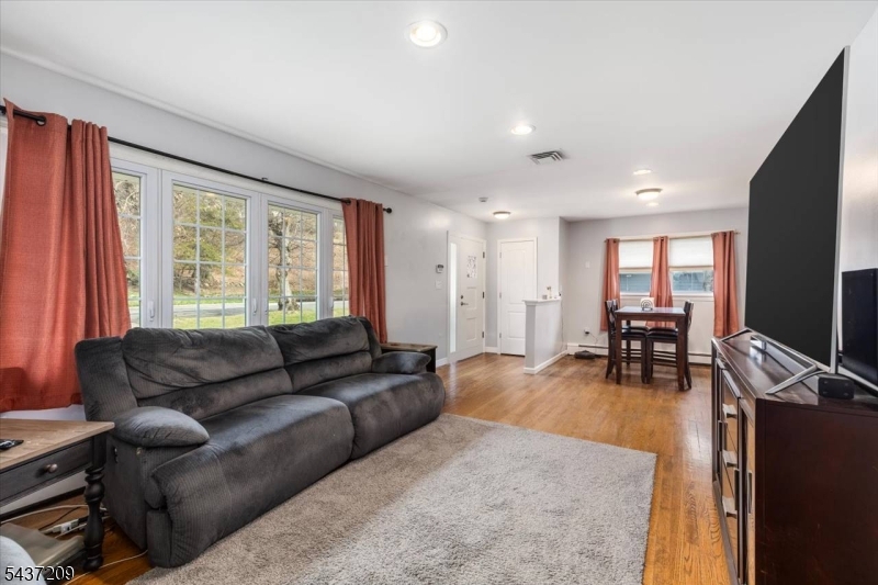 245 Barnert Ave