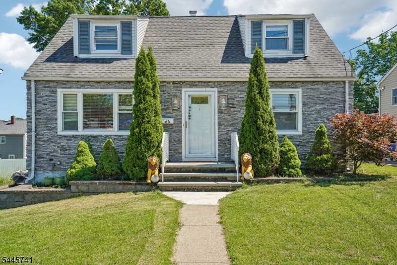 64 16Th Ave