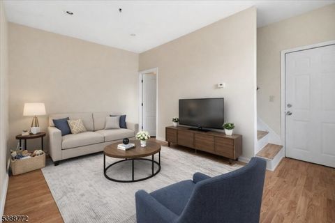 77 Swartswood Rd b Newton Town NJ 07860