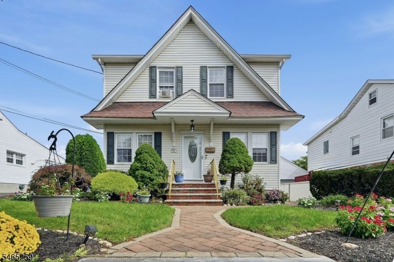 112 Jefferson Pl