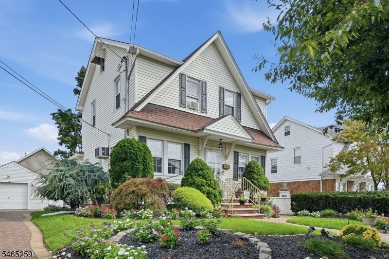 112 Jefferson Pl