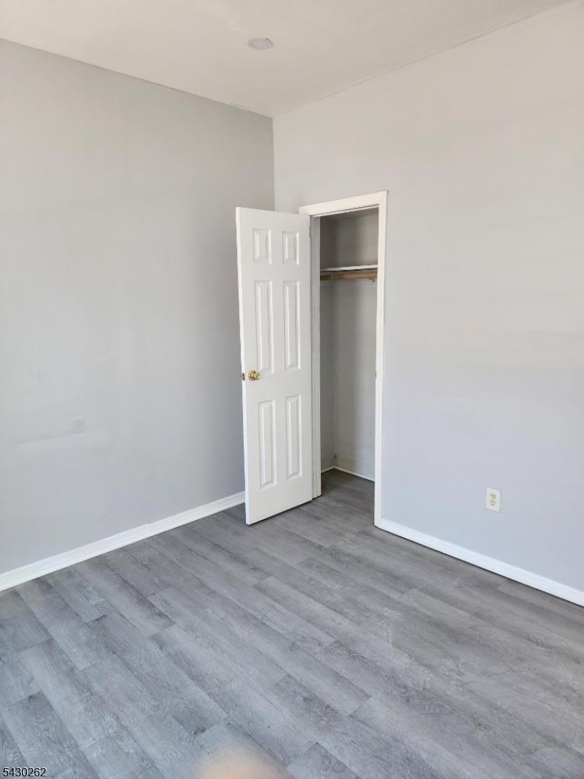 347 Avon Ave