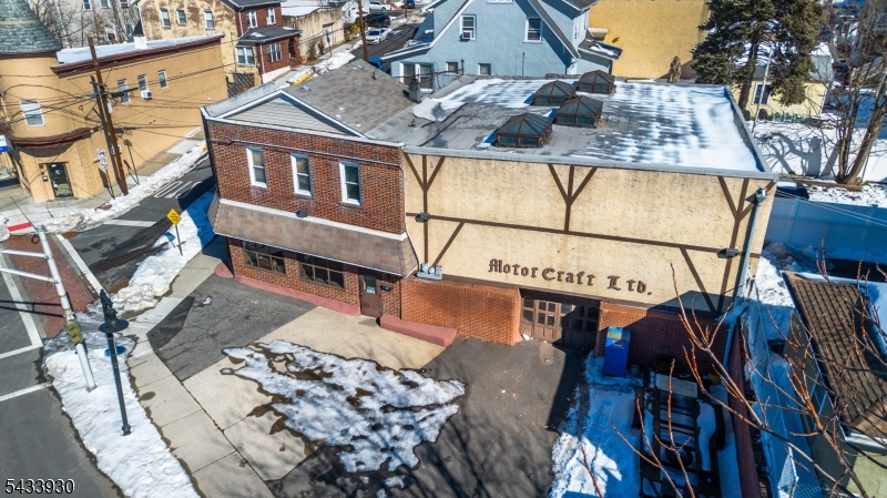 307 Paterson Ave