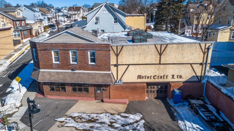 307 Paterson Ave