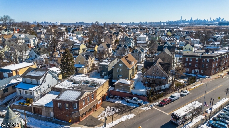 307 Paterson Ave