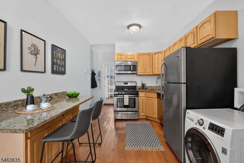 200 Wayne St 1R