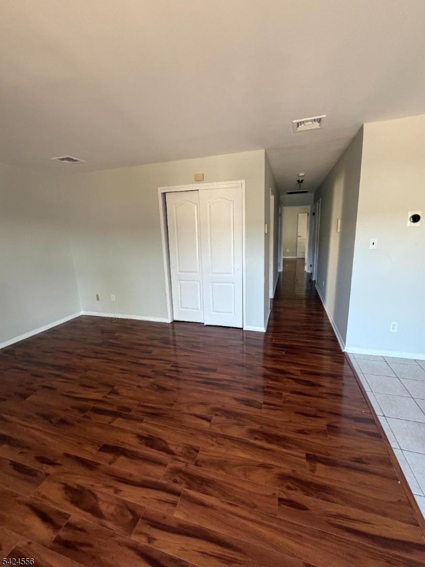192 Burnett Ave 1