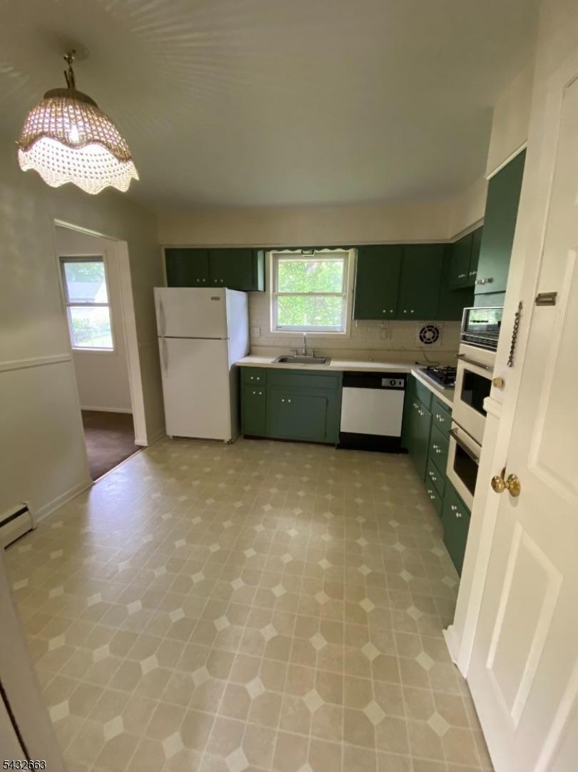 721 Lawrence Rd