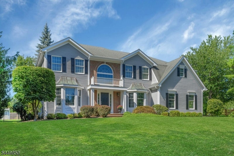 2 Ballantine Rd