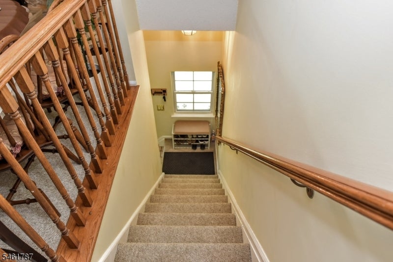 1098 Devon Ct 1098